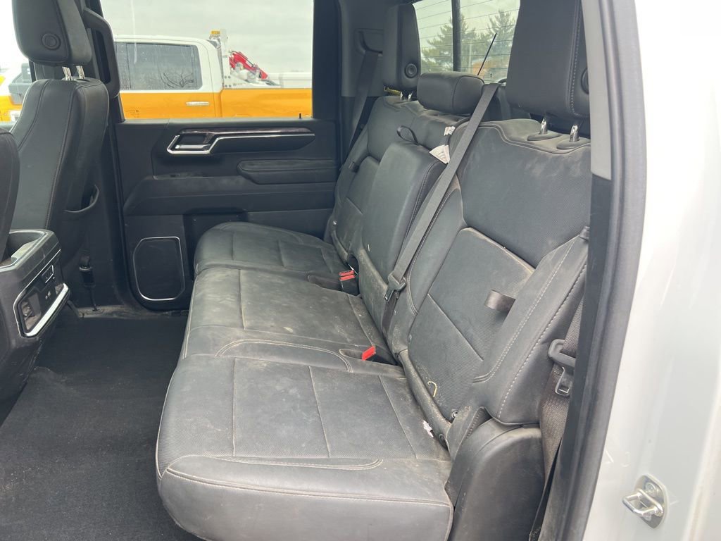 Used 2024 Chevrolet Silverado 2500 LTZ w/ LTZ Convenience Package image 33