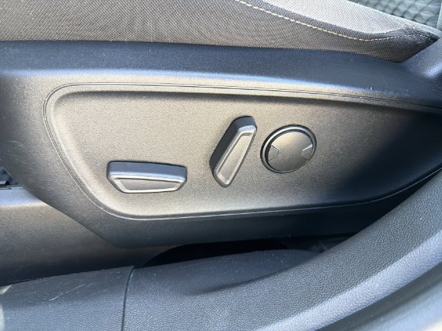 Used 2022 Ford Escape SE w/ Convenience Package AWD/4WD image 21