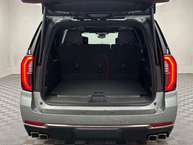 New 2026 GMC Yukon XL AT4 Ultimate AWD/4WD image 13