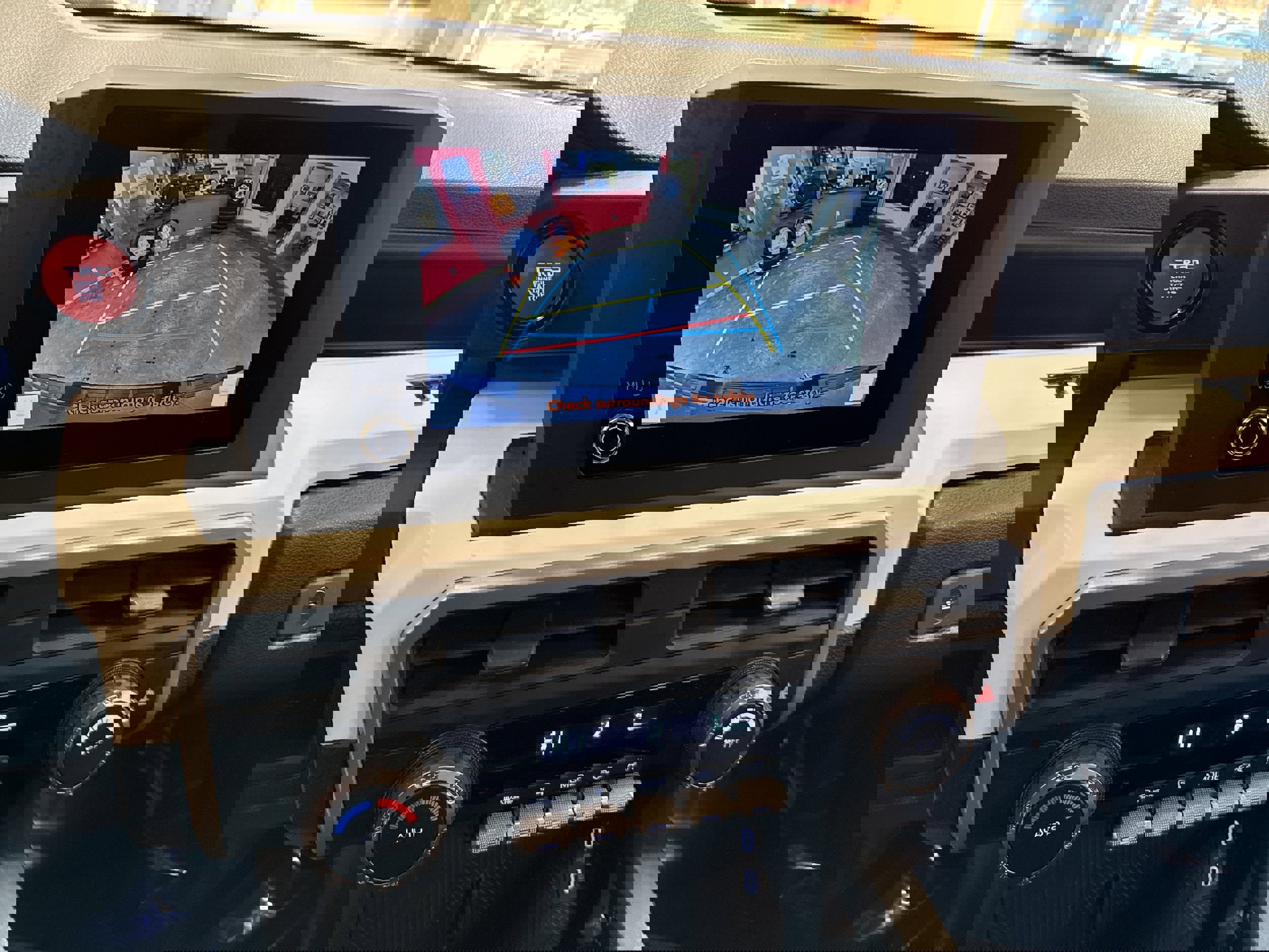 Used 2024 Toyota Tacoma TRD Off-Road image 34