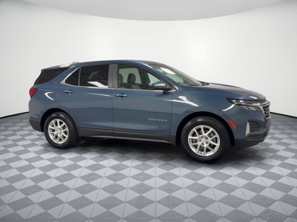 Used 2024 Chevrolet Equinox LT FWD image 8