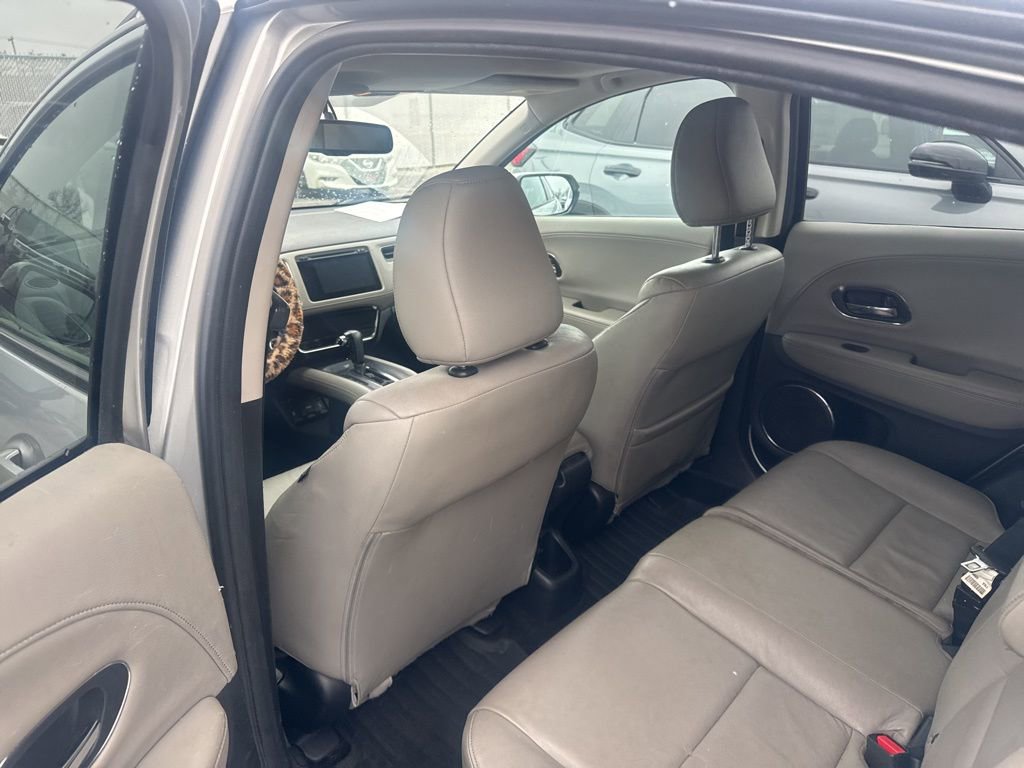Used 2016 Honda HR-V EX-L image 9