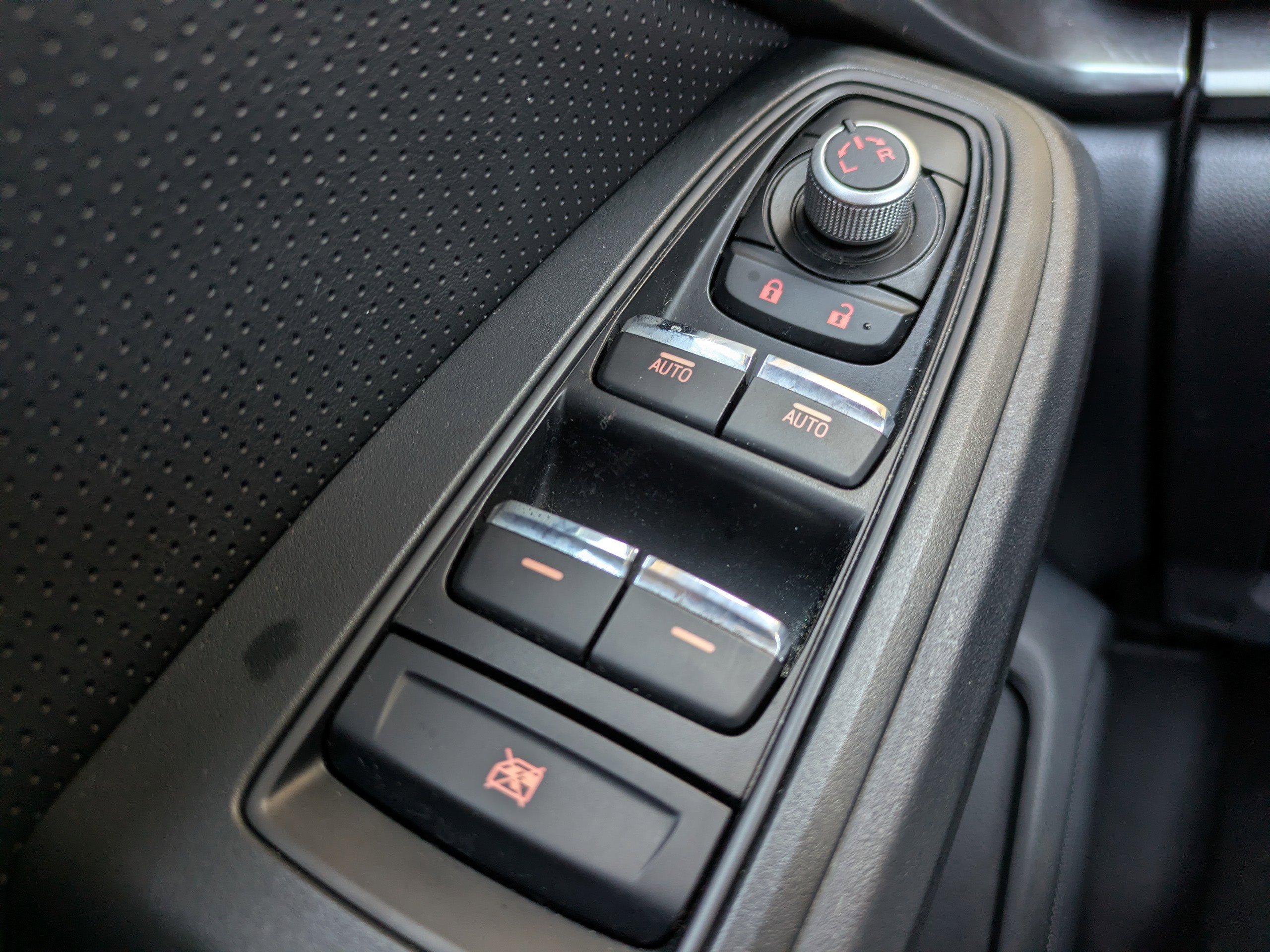 Used 2018 Subaru Crosstrek 2.0i Limited image 20