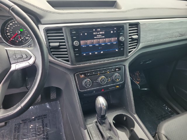 Used 2020 Volkswagen Atlas Cross Sport SE w/ Towing Package FWD image 24