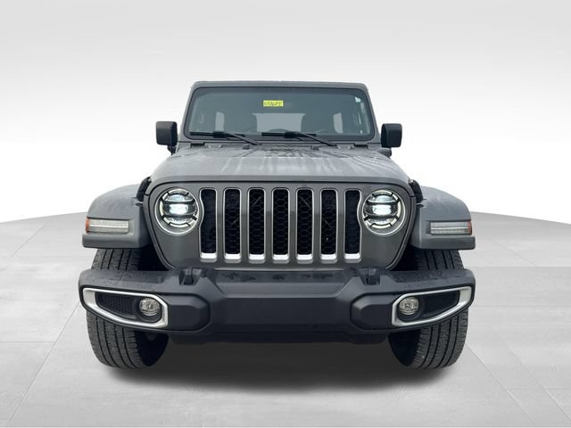 Used 2021 Jeep Wrangler Unlimited Sahara w/ Cold Weather Group AWD/4WD image 2