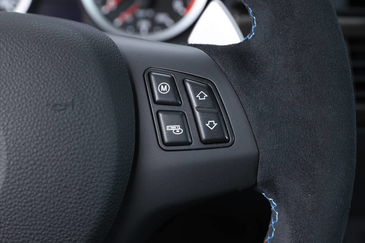 Used 2011 BMW M3 Sedan image 62