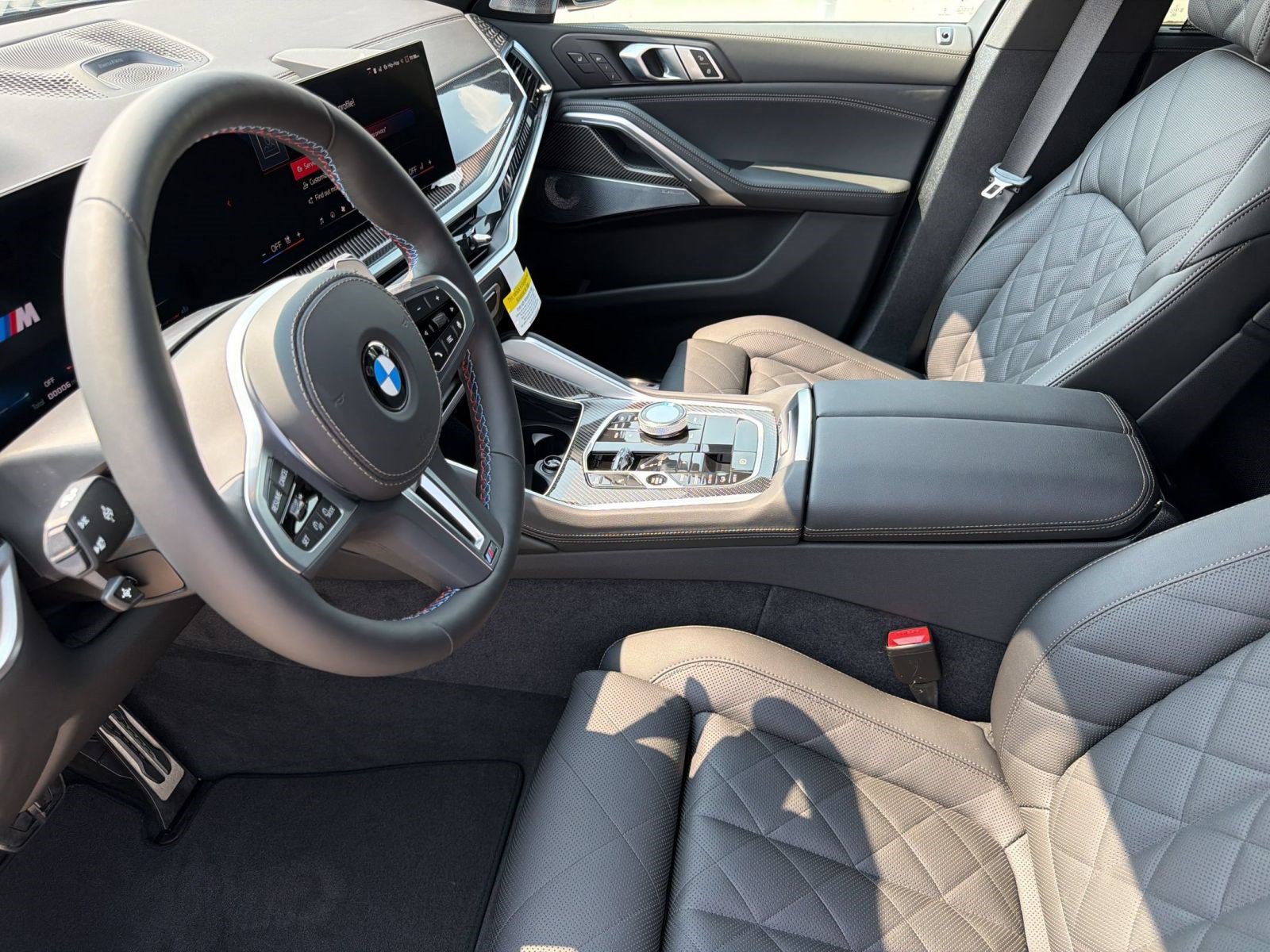 New 2027 BMW X6 M60i AWD/4WD image 4