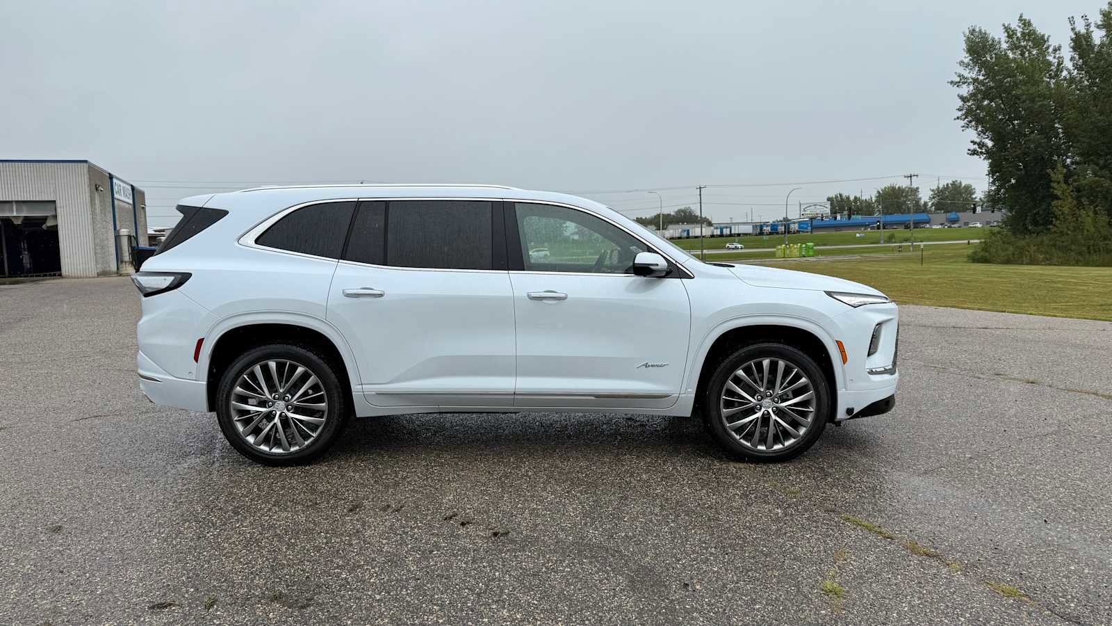 New 2026 Buick Enclave Avenir w/ Super Cruise Package image 3