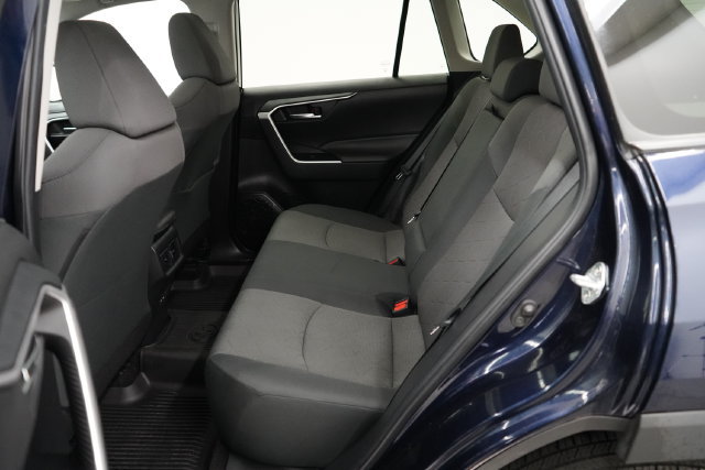 Used 2022 Toyota RAV4 XLE w/ Convenience Package AWD/4WD image 35