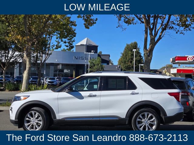 Certified 2023 Ford Explorer Limited image 3