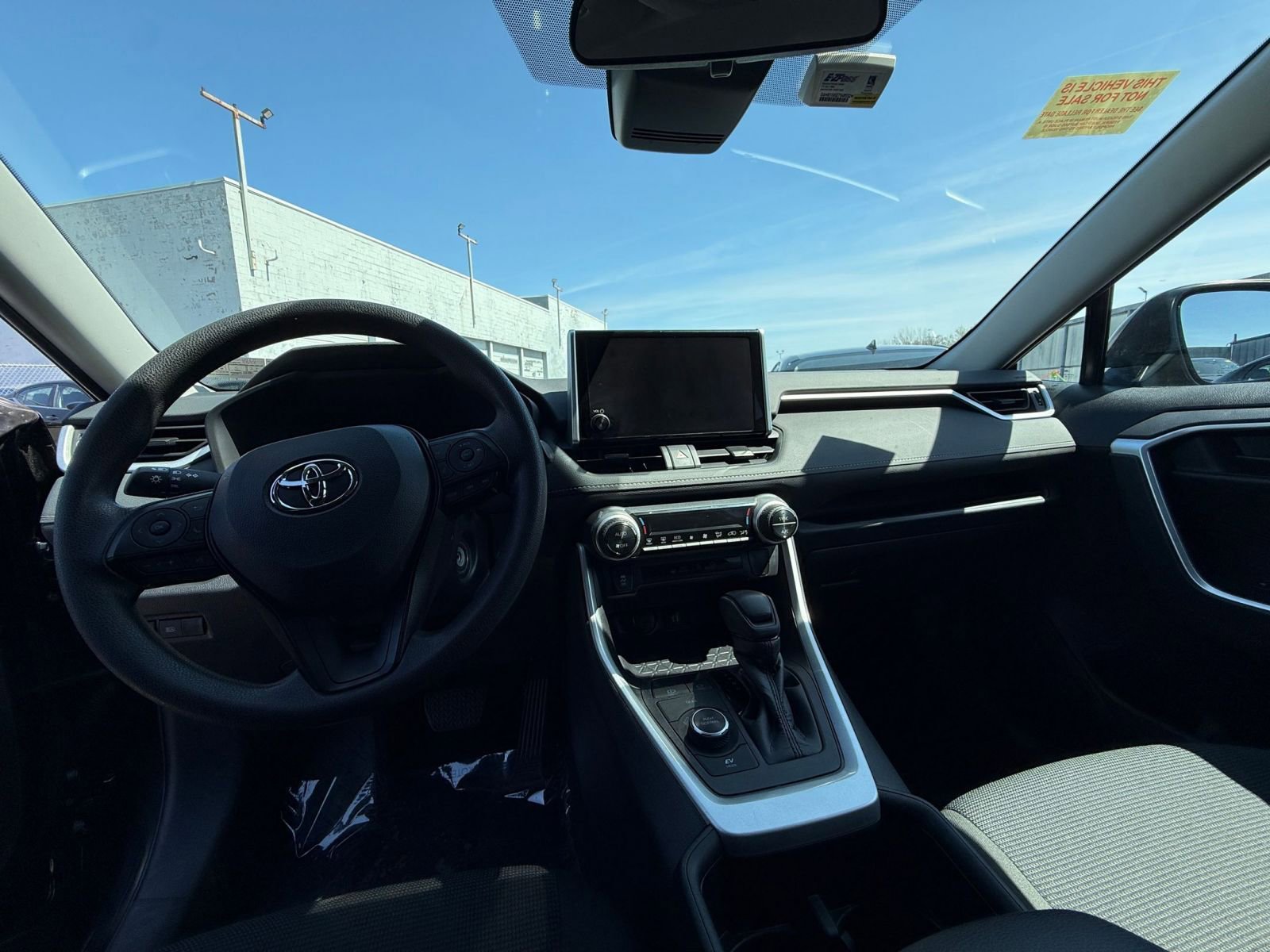 Used 2025 Toyota RAV4 LE image 30