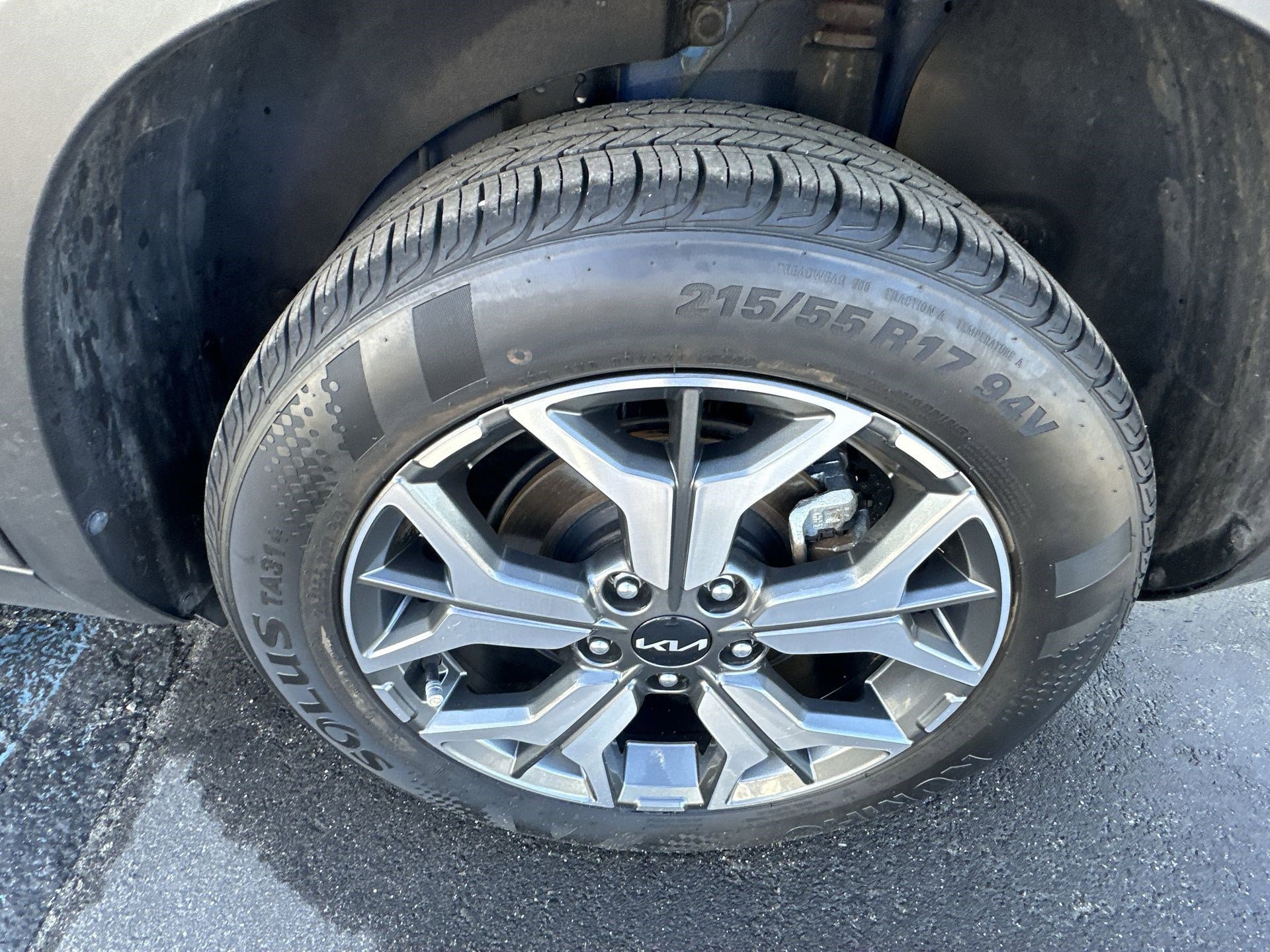 Certified 2023 Kia Seltos EX image 19