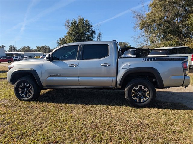 Used 2021 Toyota Tacoma TRD Off-Road image 6