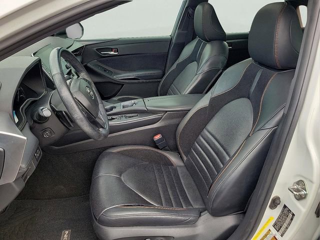 Used 2019 Toyota Avalon Touring FWD image 18