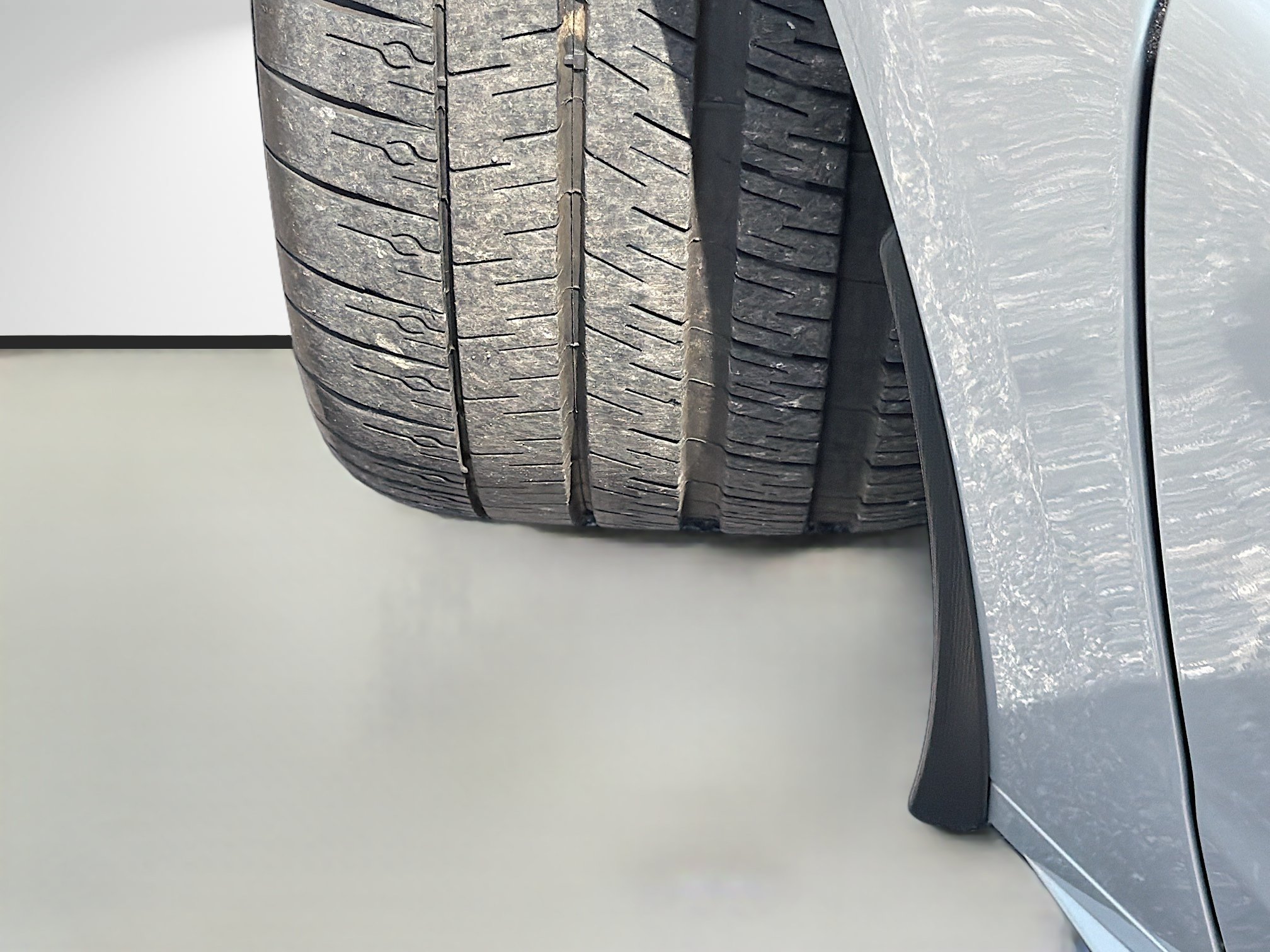 Used 2023 Chevrolet Corvette Stingray Premium Cpe w/ LPO, Roadside Safety Package RWD image 39