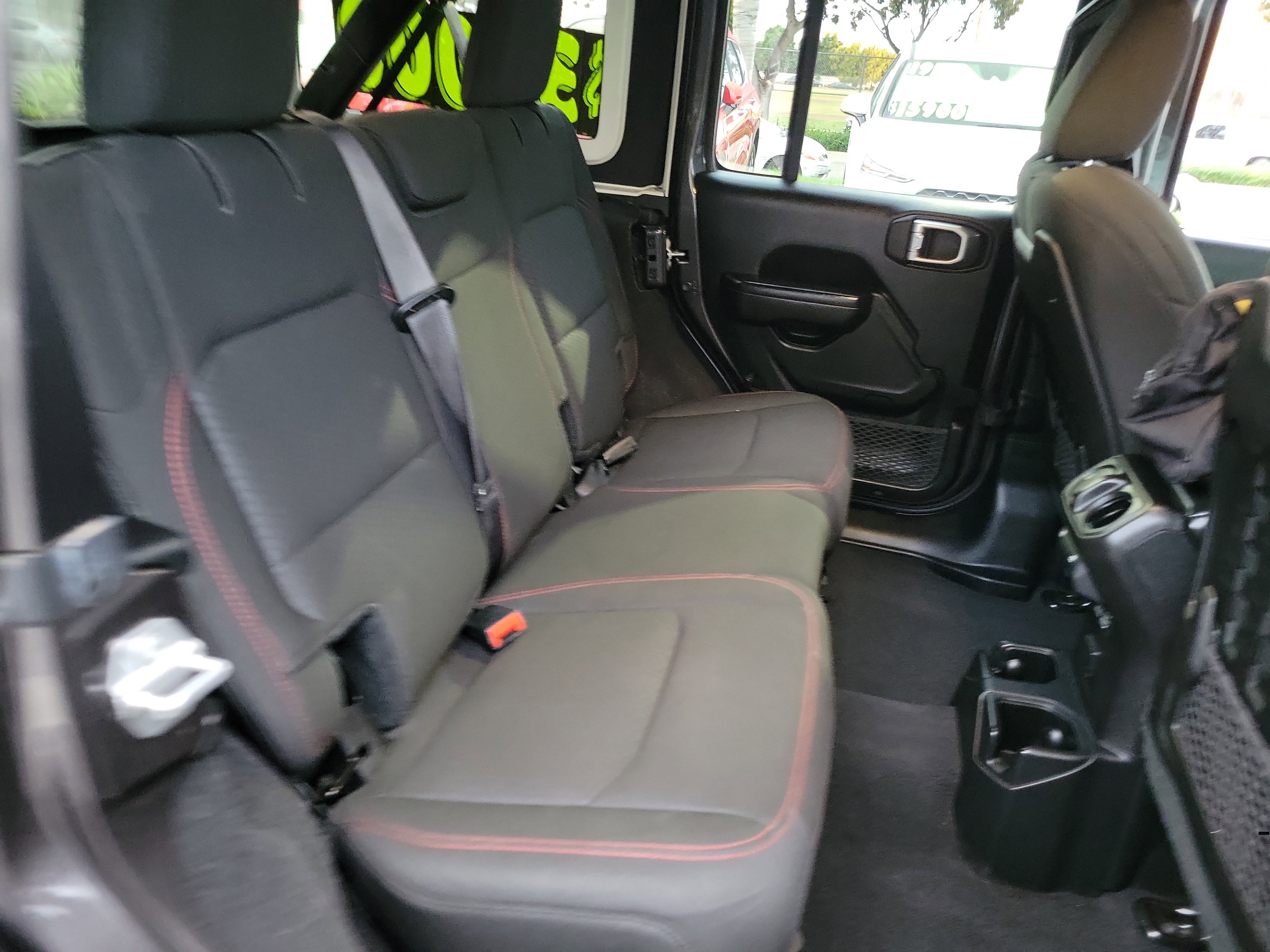 Used 2019 Jeep Wrangler Unlimited Rubicon image 21
