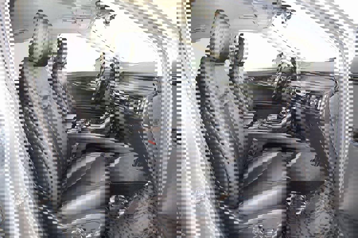 Used 2021 Lincoln Nautilus FWD w/ Equipment Group 101A image 12