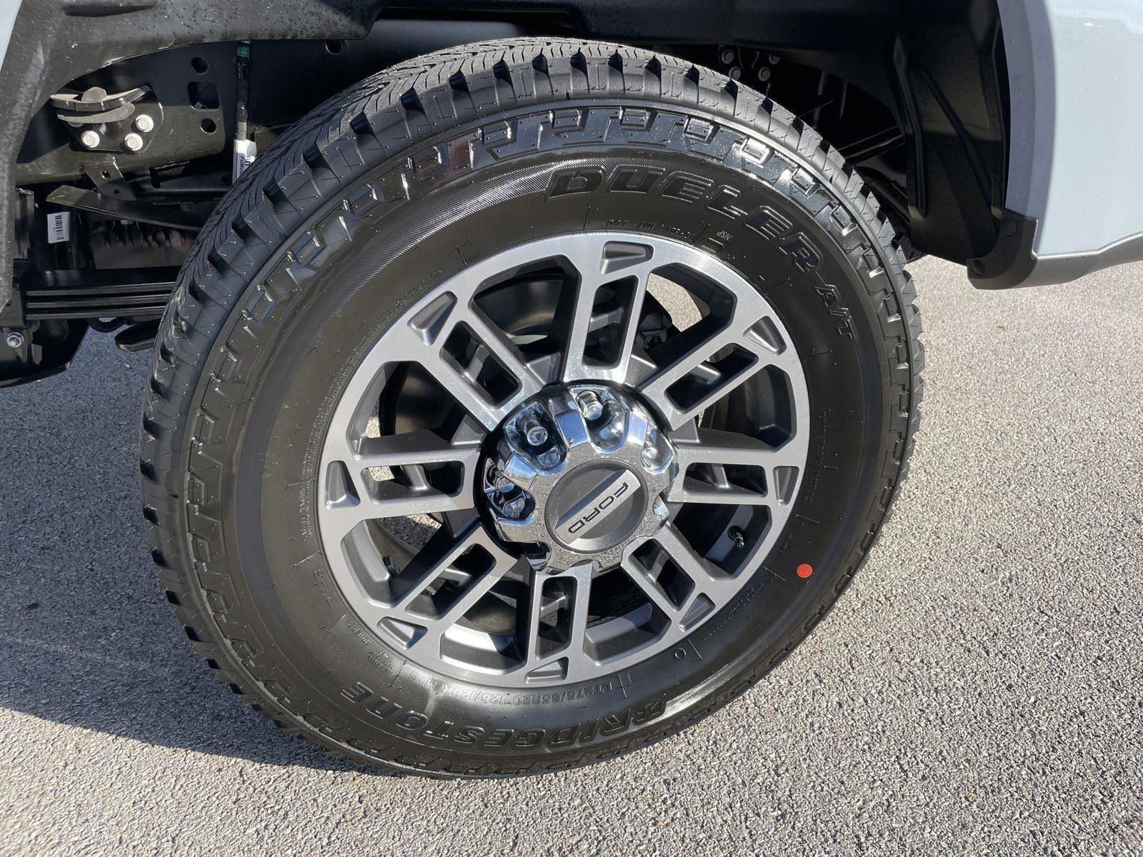 New 2026 Ford F250 Platinum w/ Platinum Plus Package image 39