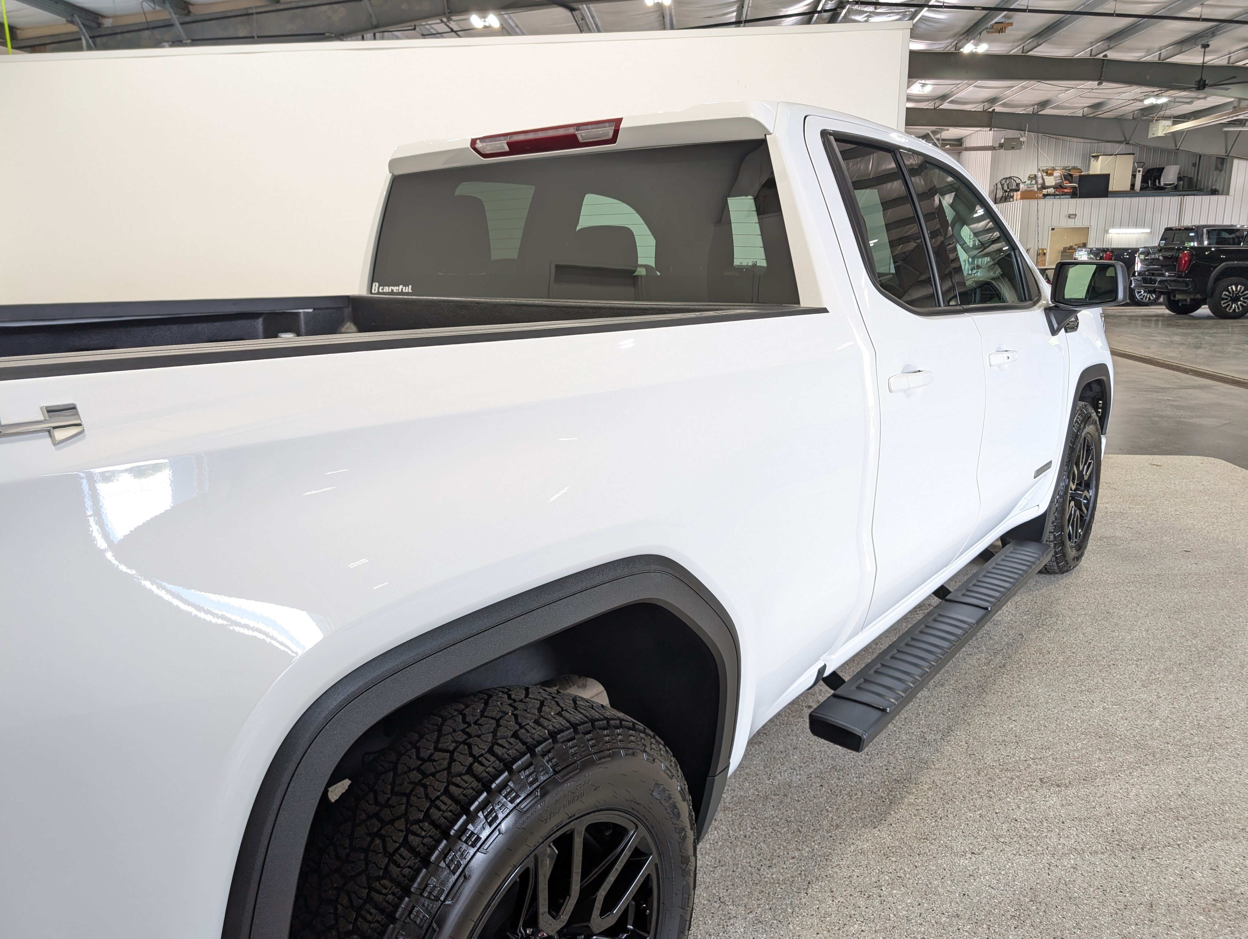 Used 2026 GMC Sierra 1500 Elevation AWD/4WD image 3