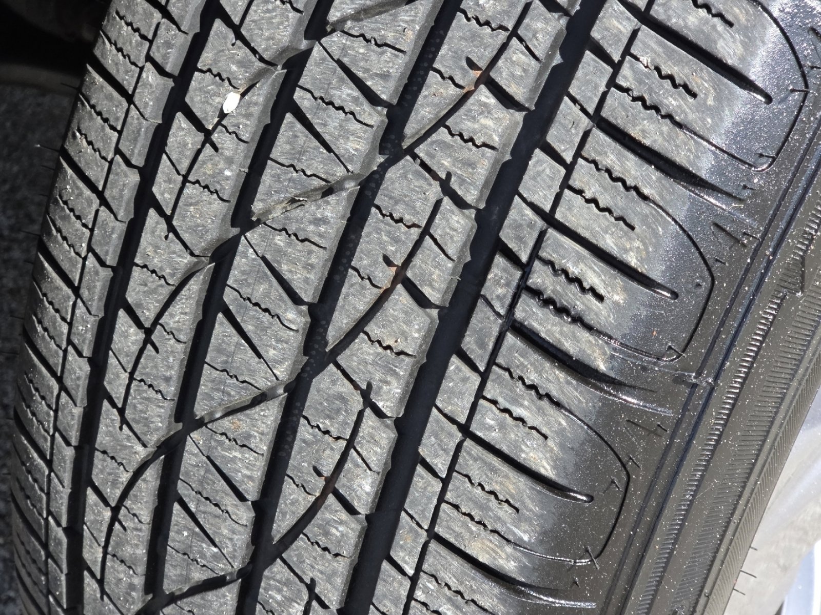 Used 2025 Toyota RAV4 XLE w/ Convenience Package image 12