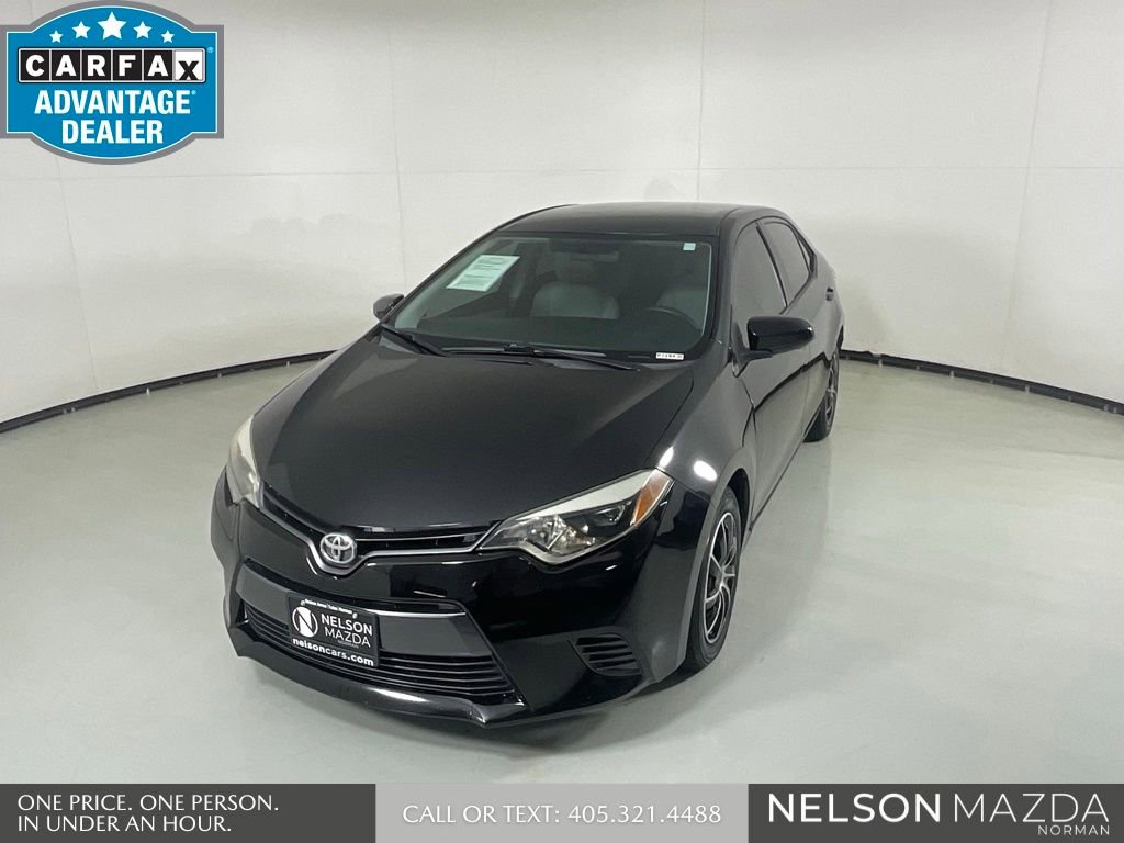 Used 2016 Toyota Corolla LE FWD image 1