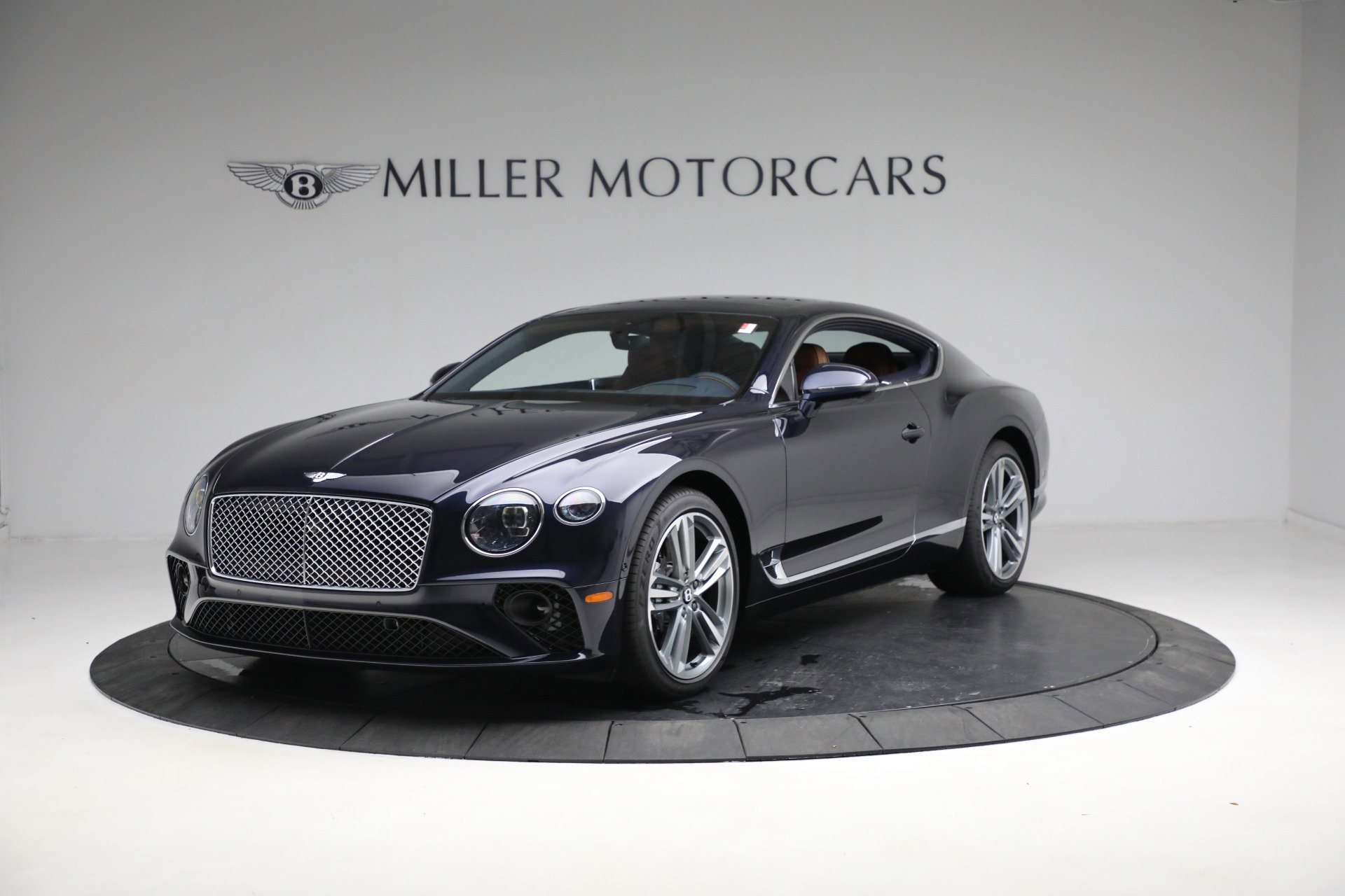 Used 2023 Bentley Continental GT Mulliner AWD/4WD image 2
