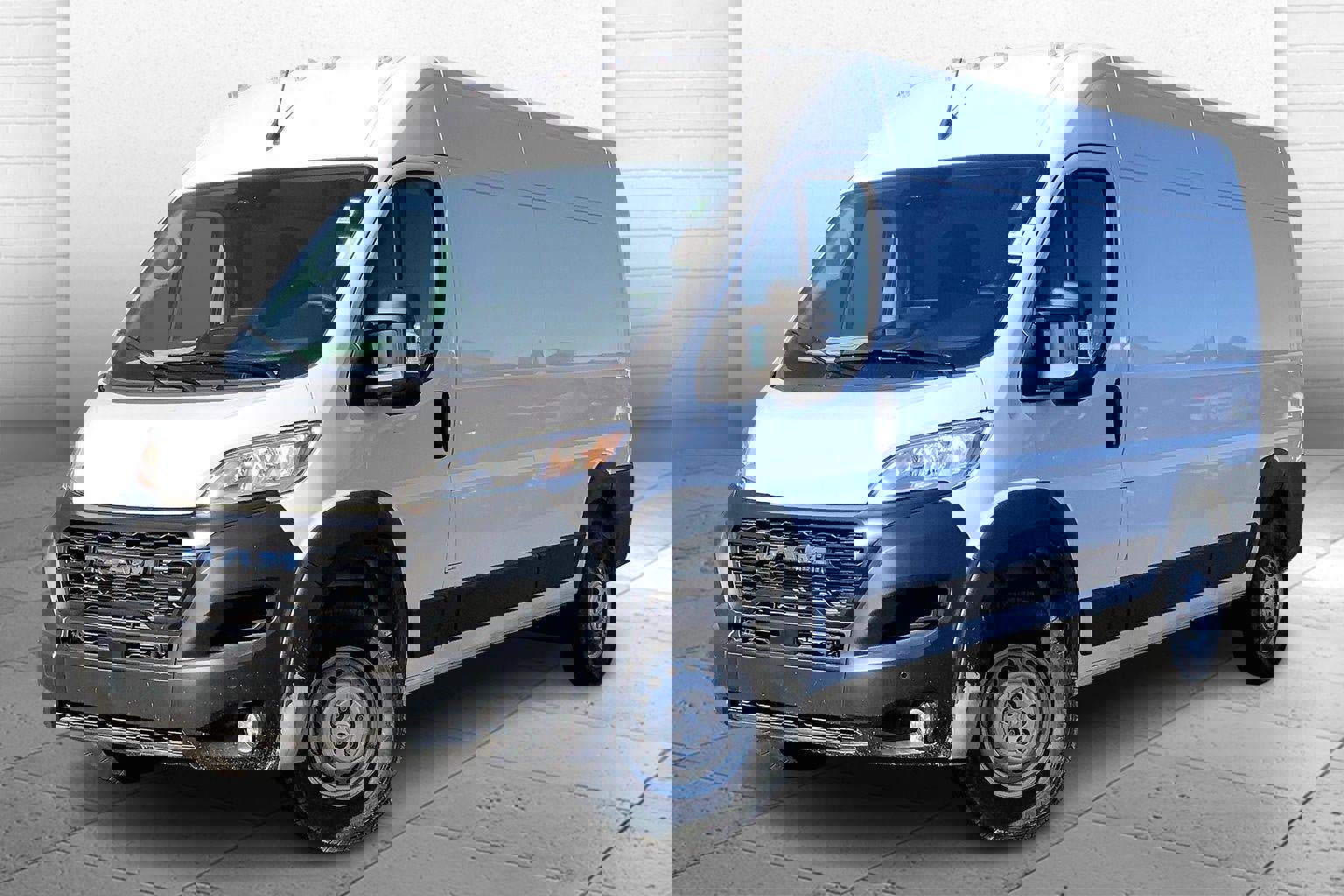 New 2025 RAM ProMaster 2500 w/ Premium Convenience Group image 2