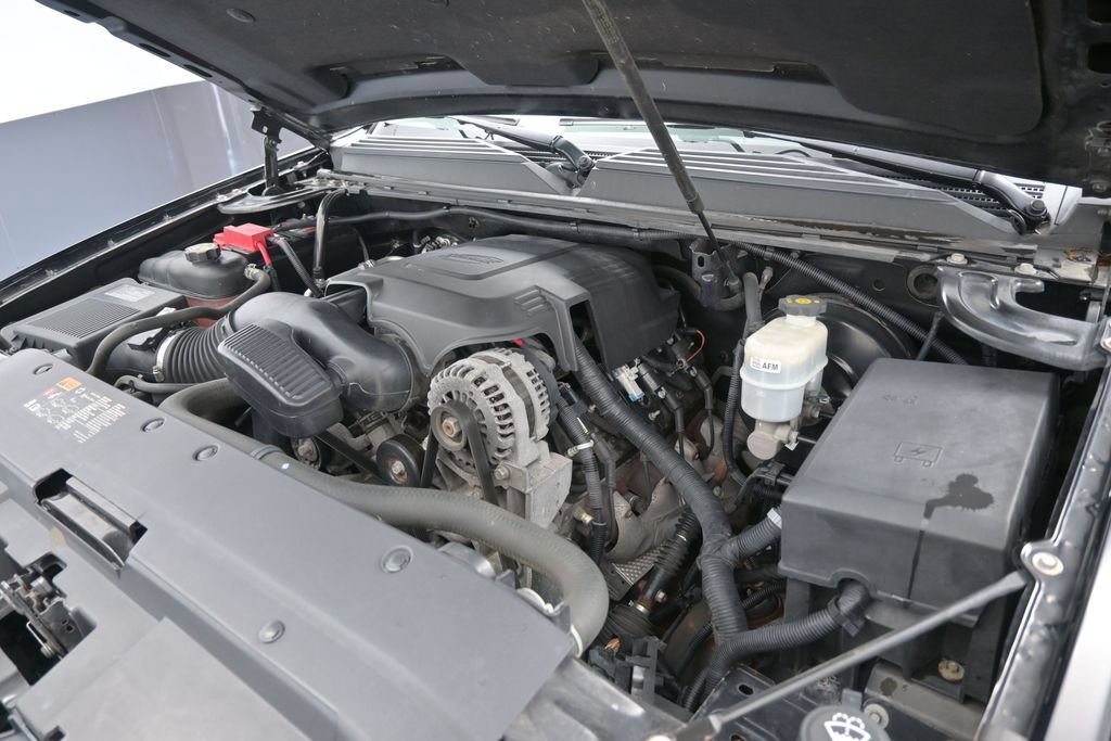 Used 2013 Chevrolet Tahoe LT AWD/4WD image 12