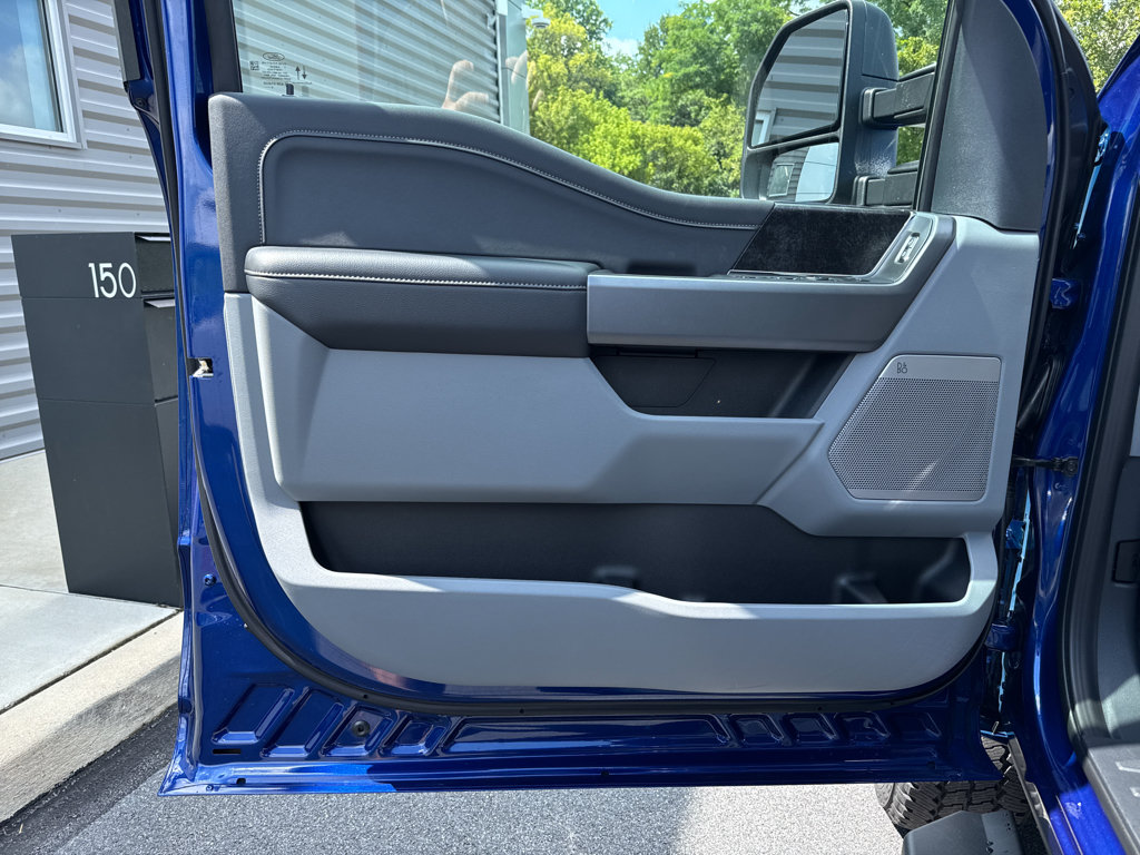 New 2026 Ford F250 XLT w/ XLT Premium Package AWD/4WD image 26