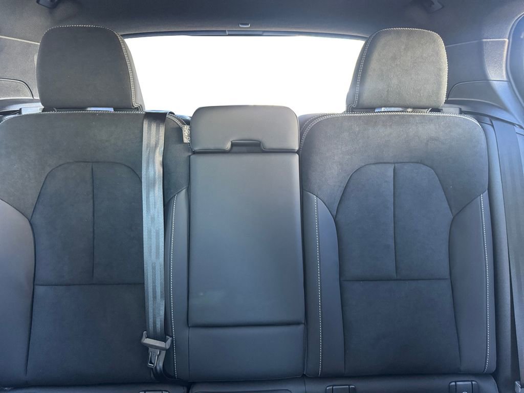 New 2026 Volvo EX40 Ultra AWD/4WD image 23