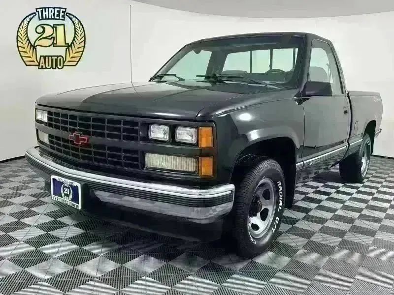 Used 1989 Chevrolet Silverado 1500 2WD Regular Cab image 1