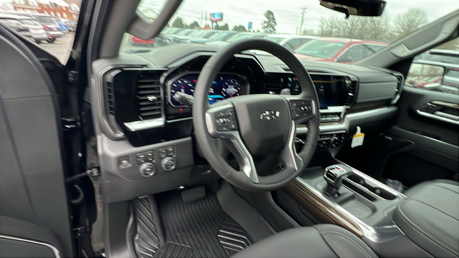 New 2026 Chevrolet Silverado 1500 RST w/ RST All Star Premium Package image 18