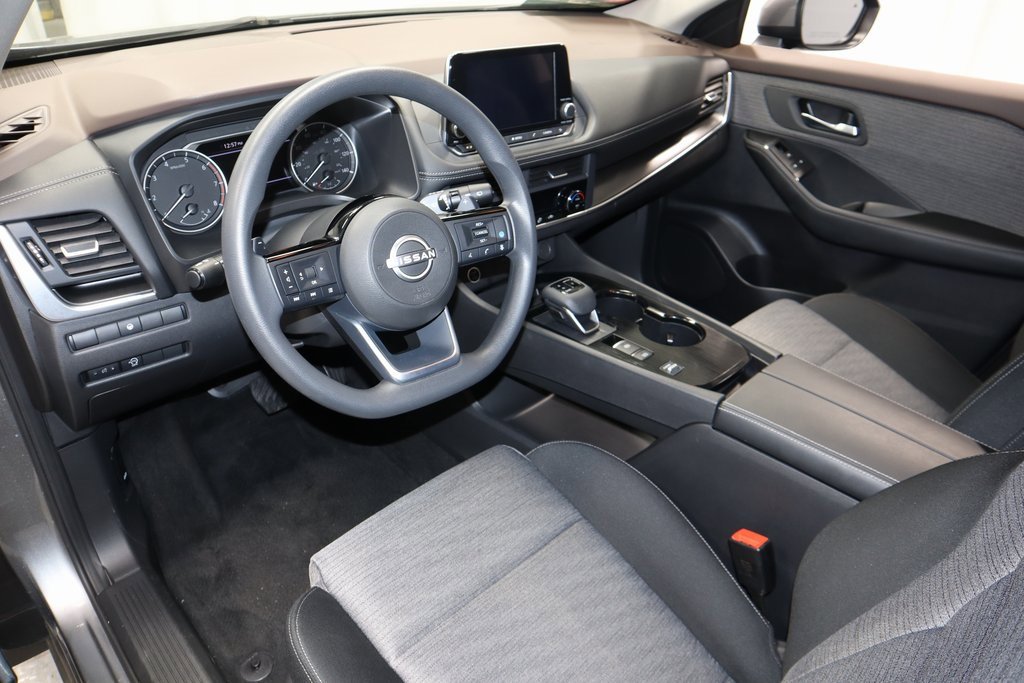 Certified 2023 Nissan Rogue SV image 28