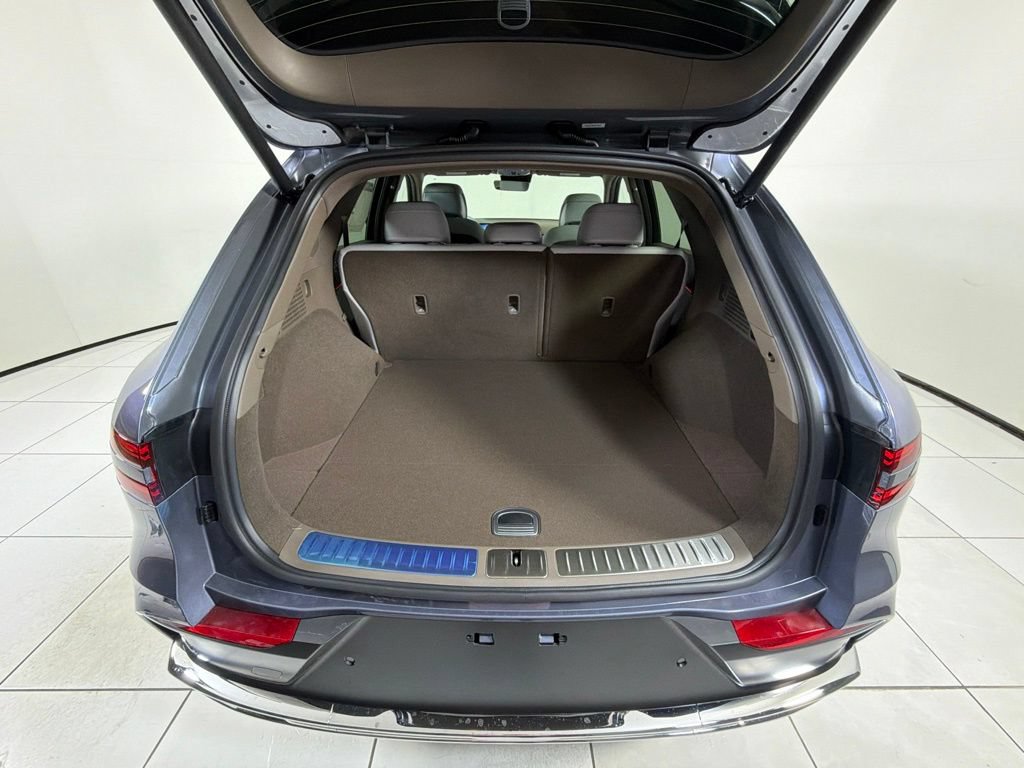 New 2027 Genesis GV70 2.5T Advanced AWD/4WD image 27