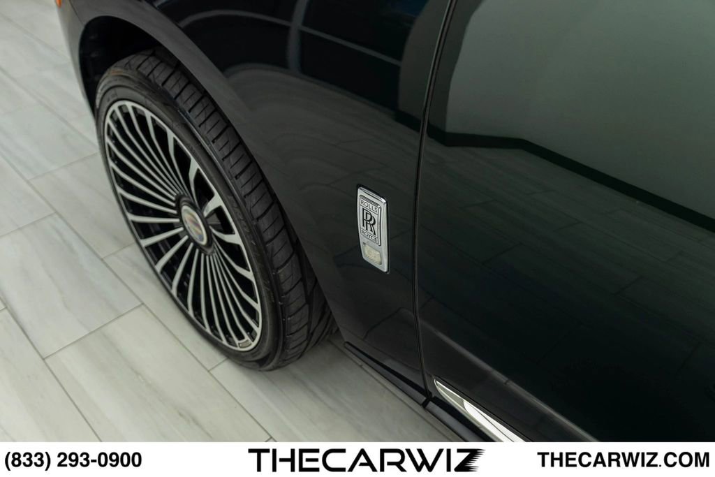 Used 2019 Rolls-Royce Cullinan AWD/4WD image 13