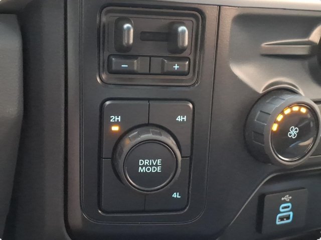 Used 2026 Ford F350 XL w/ STX Appearance Package AWD/4WD image 11