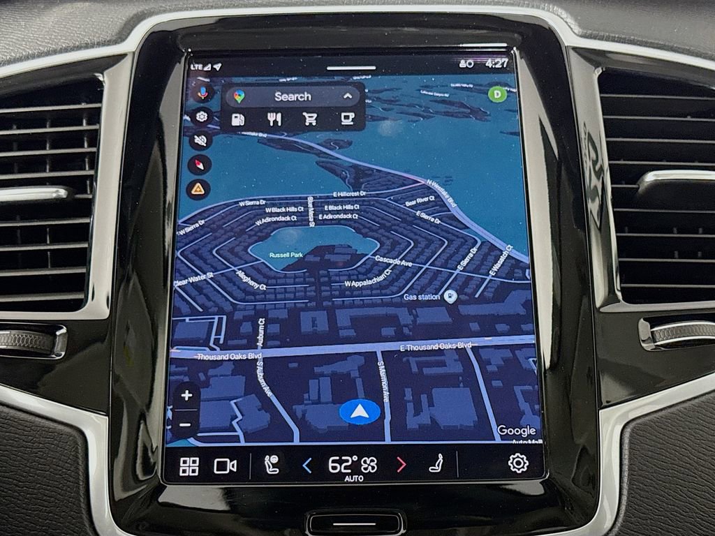 Used 2025 Volvo XC90 B6 Ultra image 13