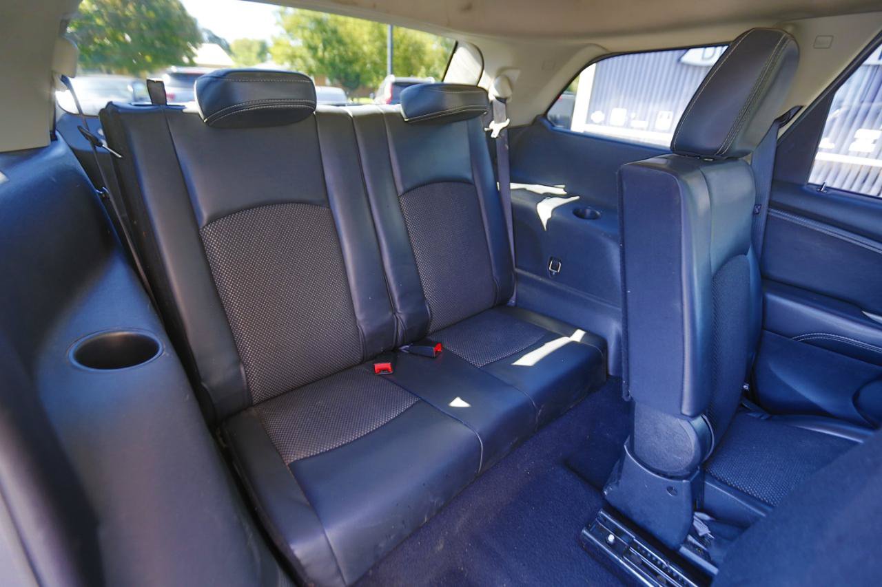 Used 2020 Dodge Journey Crossroad FWD image 18