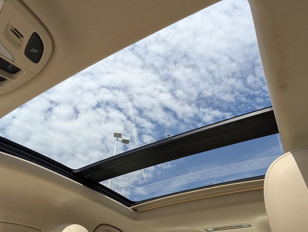 Used 2014 Buick LaCrosse Premium w/ Driver Confidence Package FWD image 50