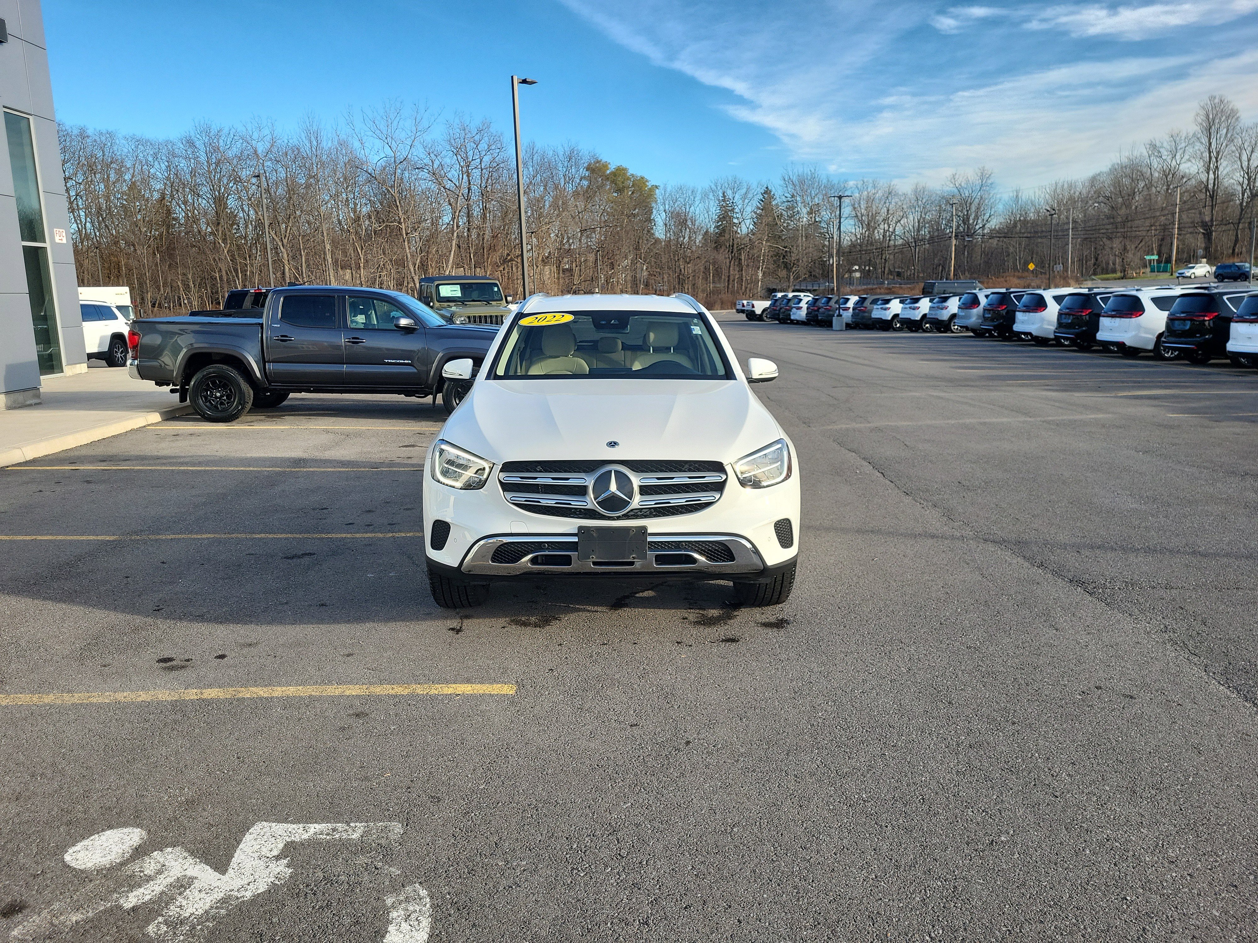 Used 2022 Mercedes-Benz GLC 300 4MATIC image 21