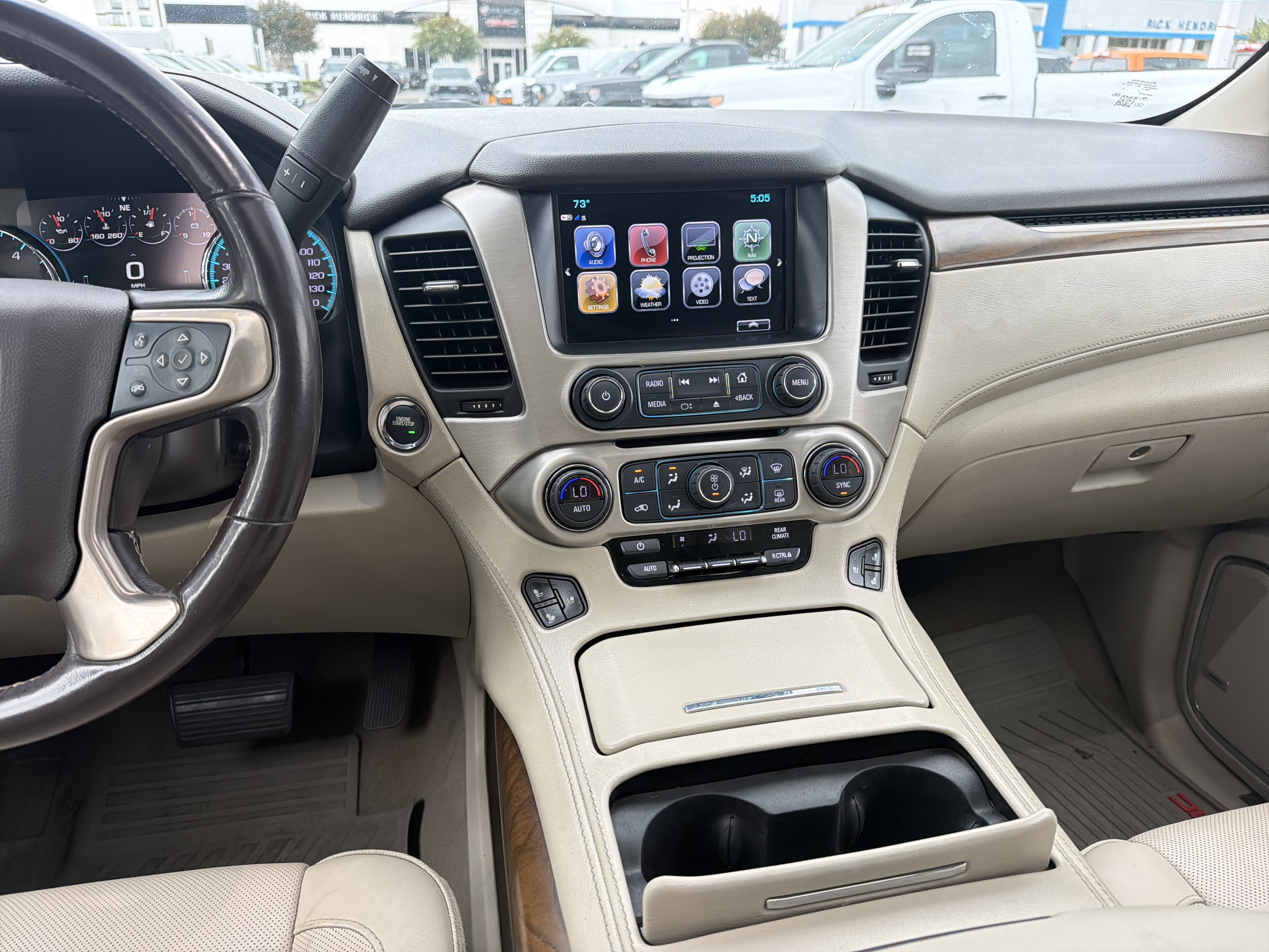 Used 2020 GMC Yukon XL Denali w/ Denali Ultimate Package AWD/4WD image 31