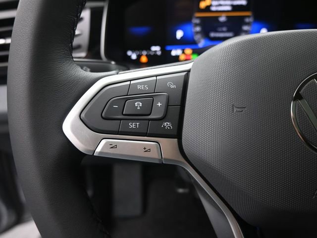 New 2026 Volkswagen Jetta SE FWD image 2