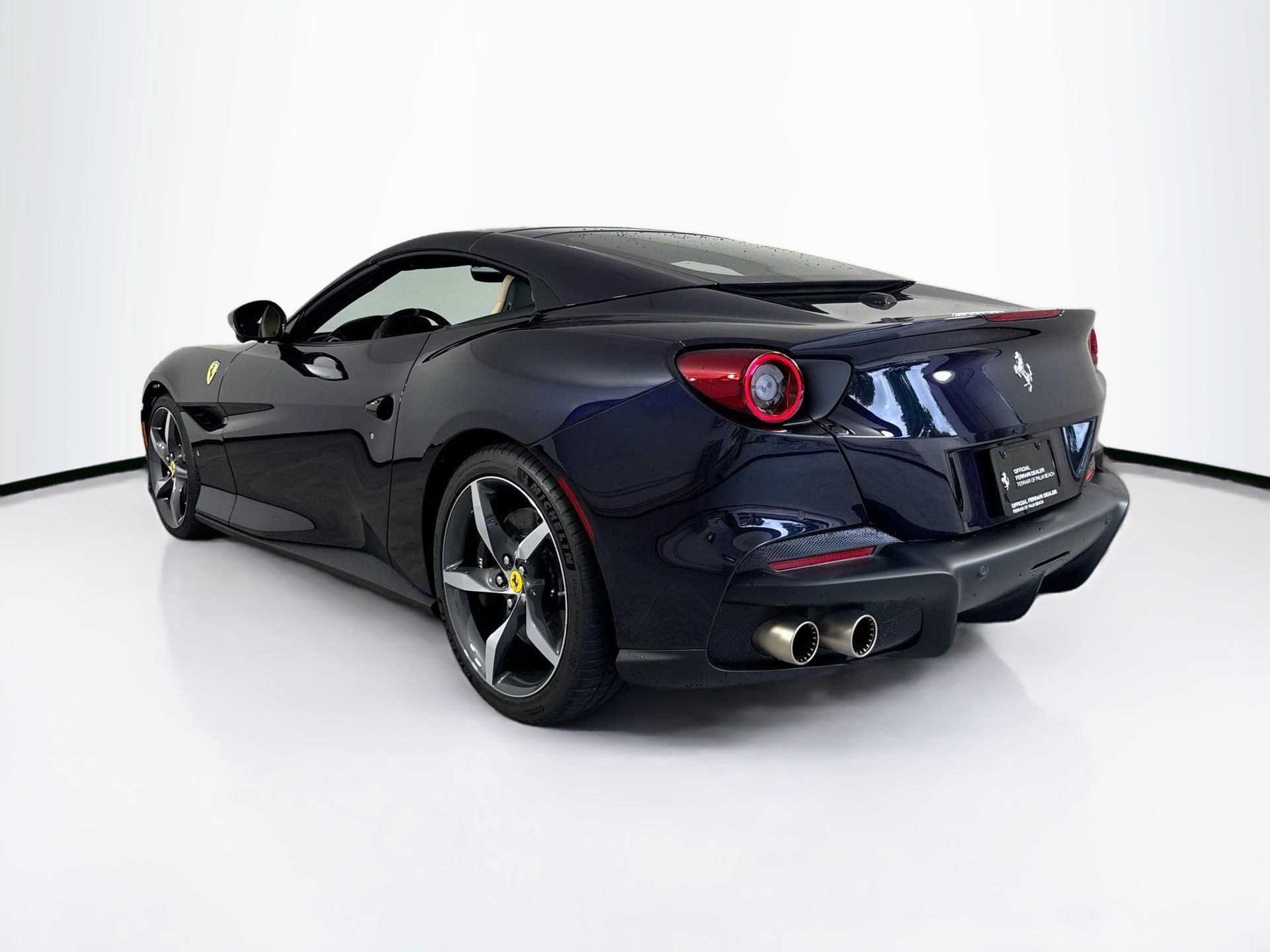 Certified 2023 Ferrari Portofino M RWD image 5