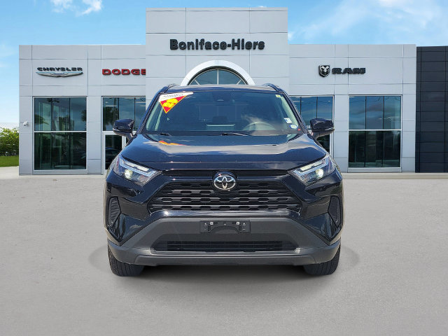 Used 2025 Toyota RAV4 XLE FWD image 2