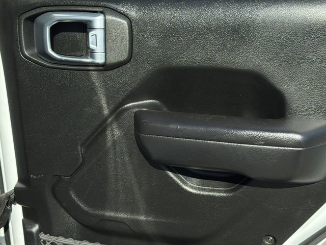 Used 2021 Jeep Wrangler Unlimited Sport image 36