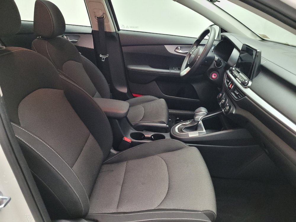 Used 2024 Kia Forte LXS FWD image 21