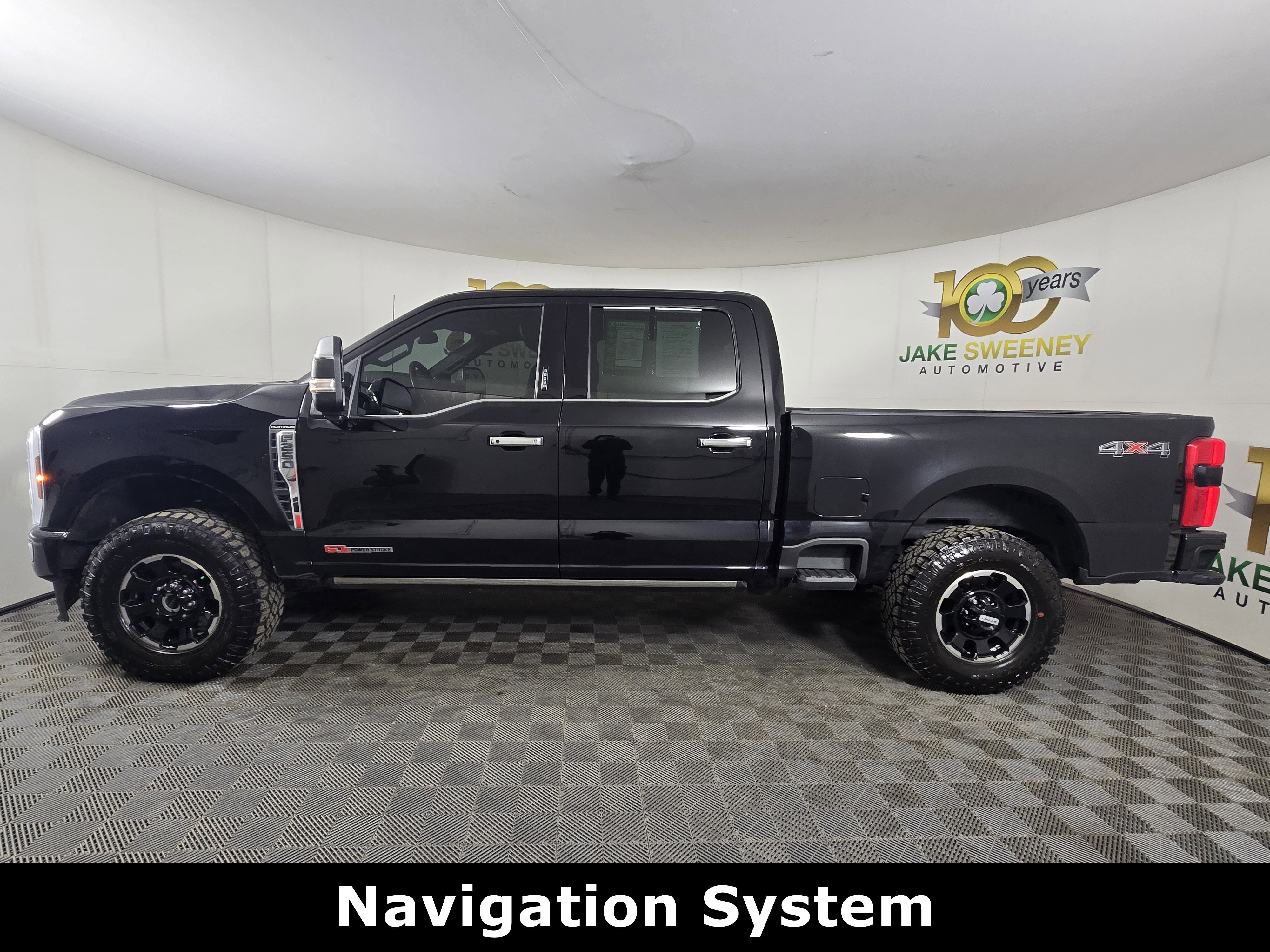 Used 2024 Ford F250 Platinum image 6