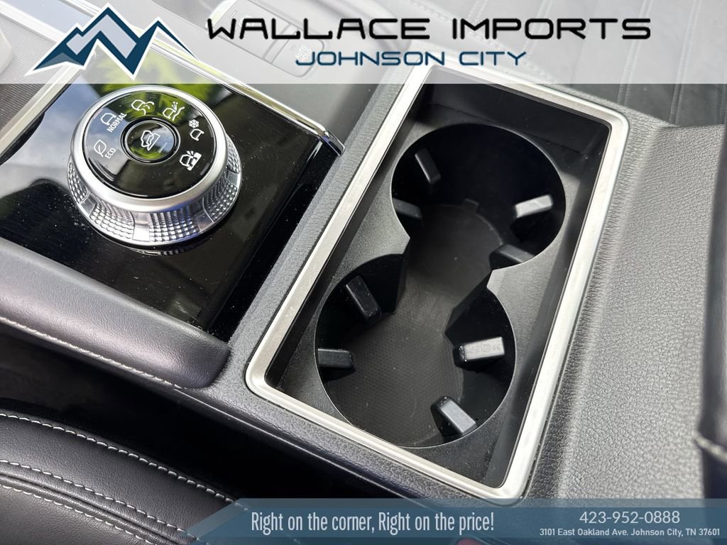 Used 2023 Mitsubishi Outlander SE image 20