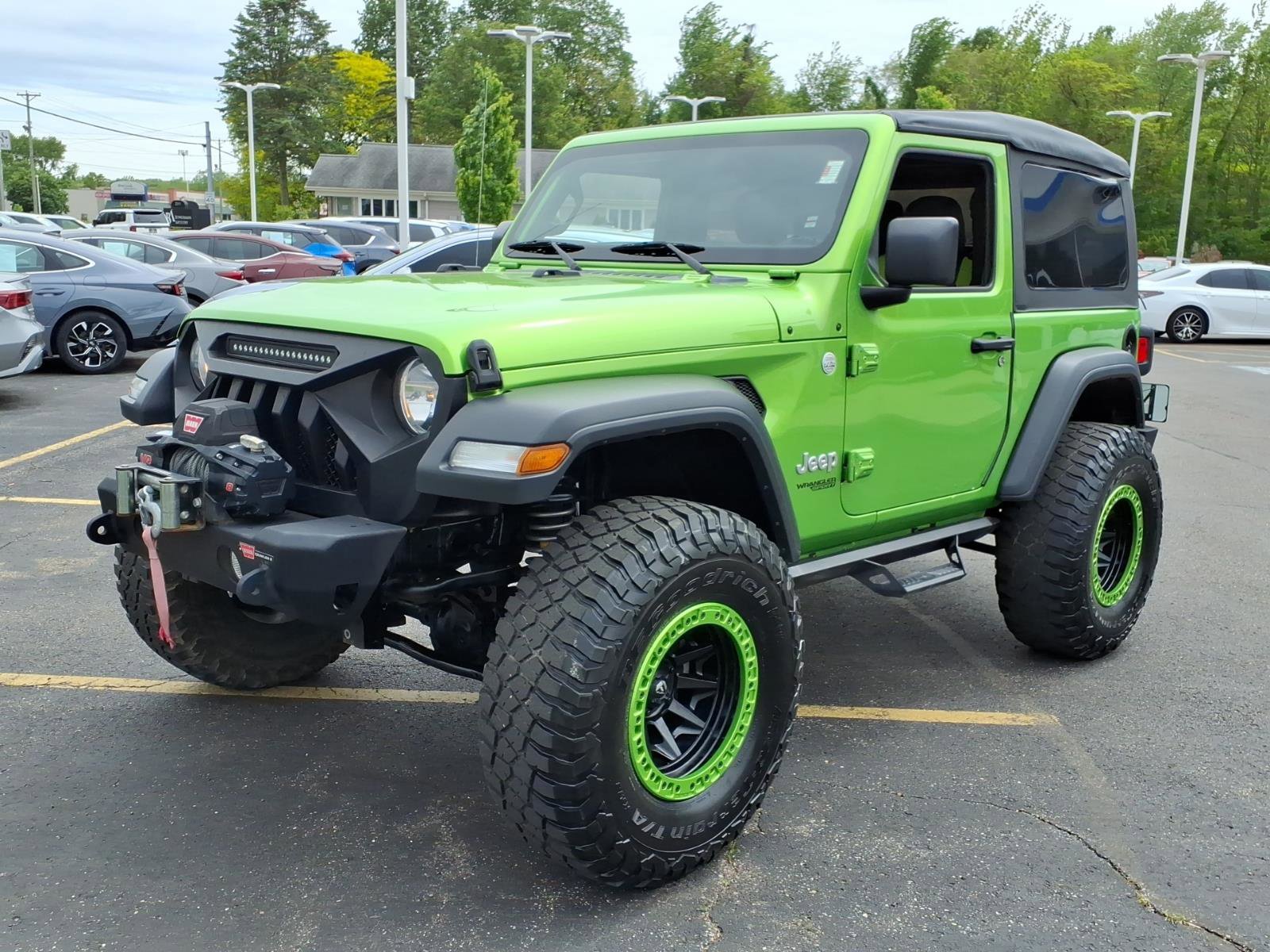 Used 2019 Jeep Wrangler Sport w/ Quick Order Package 24S AWD/4WD image 3