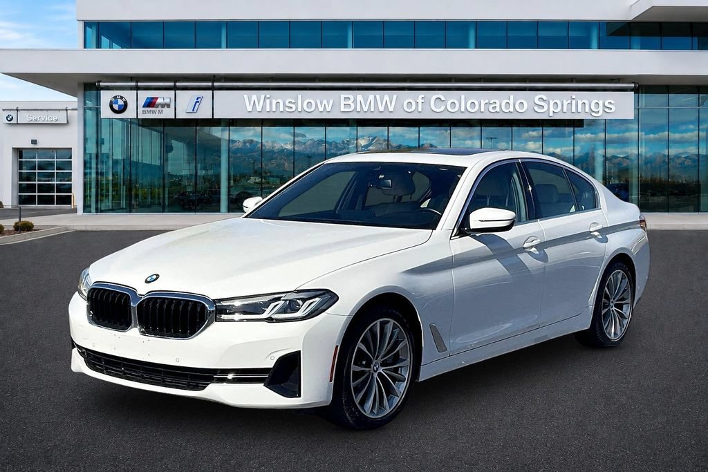 Used 2023 BMW 540i xDrive w/ Convenience Package AWD/4WD image 3
